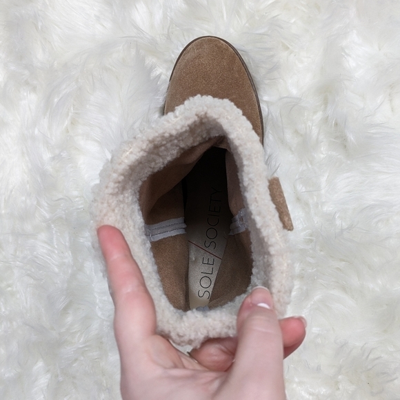 New Sole Society Suede Verona Faux Shearling Ankle Boot Size 8.5 - Picture 4 of 6